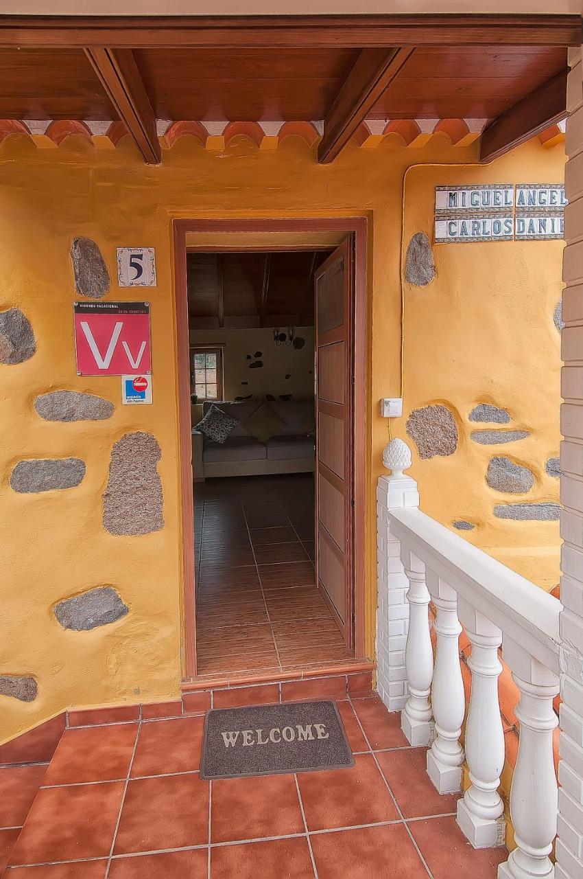Las Casas De Lola Y Rafael Moya  ภายนอก รูปภาพ